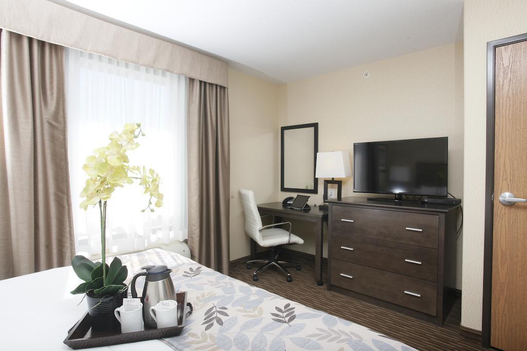 Pomeroy Inn & Suites At Olds College Camera foto